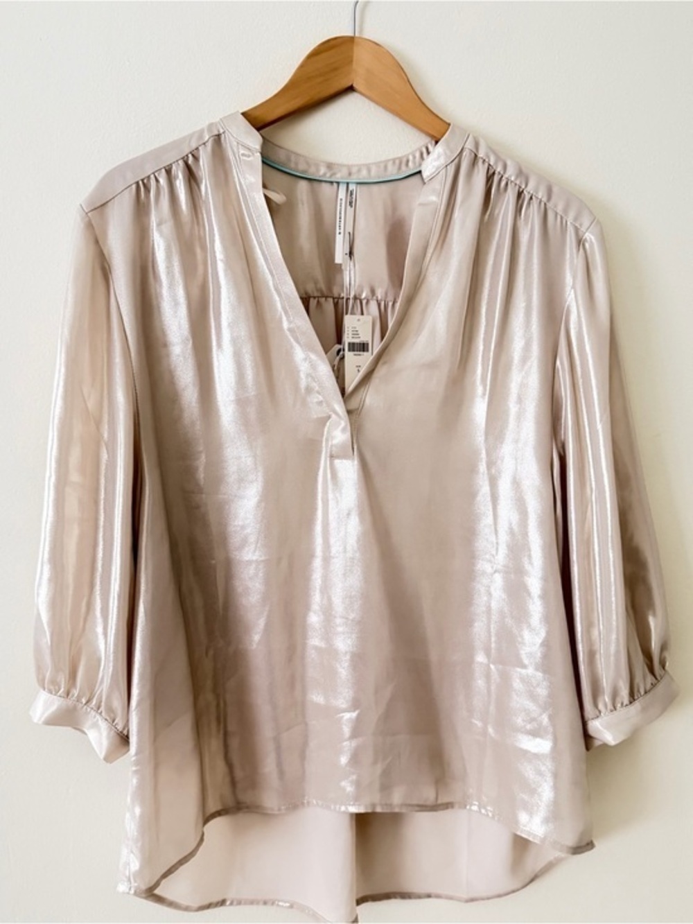 Anthropologie Shimmery Pearl Beige Metallic V-Neck Blouse